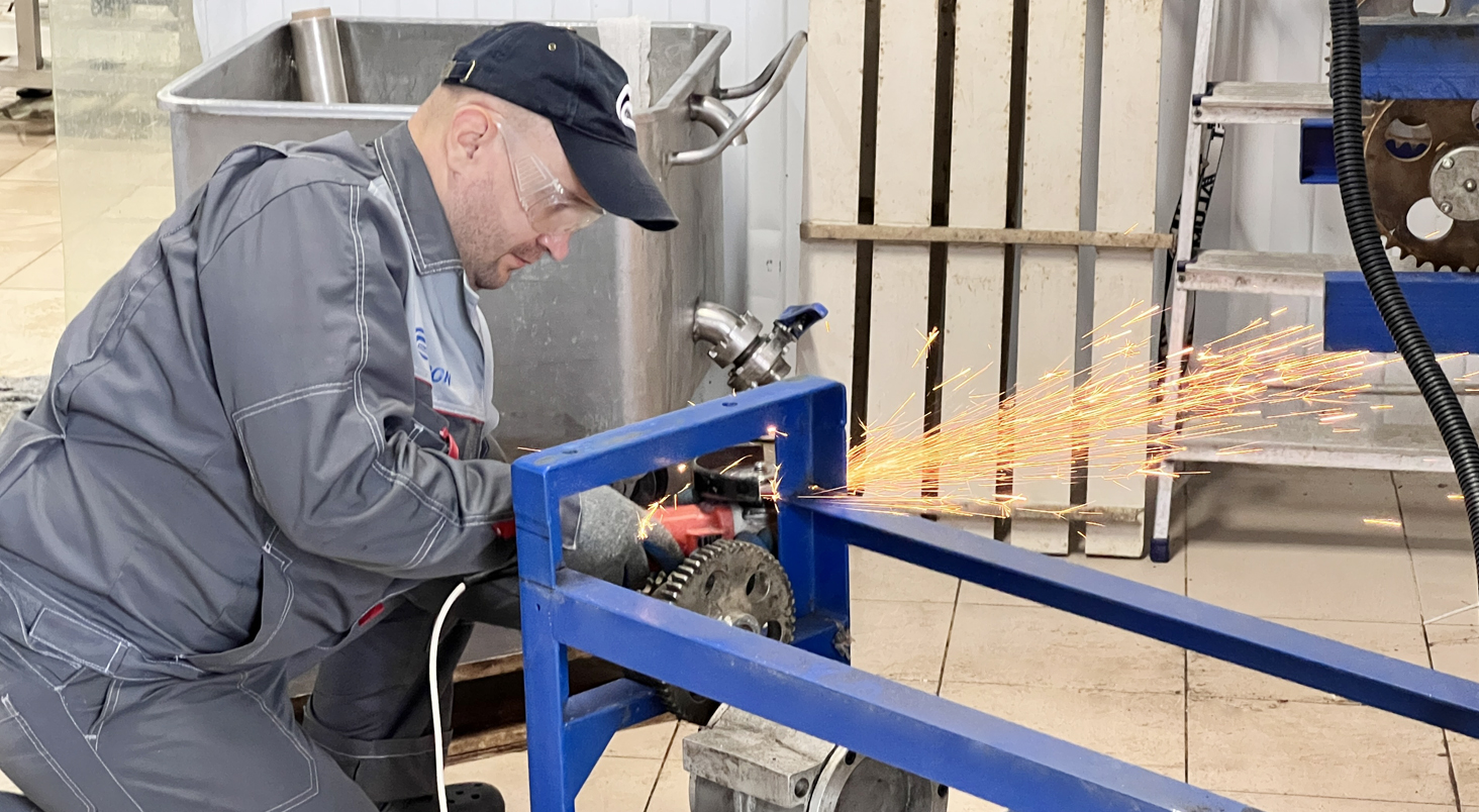 Компания АО «Поликон» произвела монтаж и запуск оборудования для мороженого